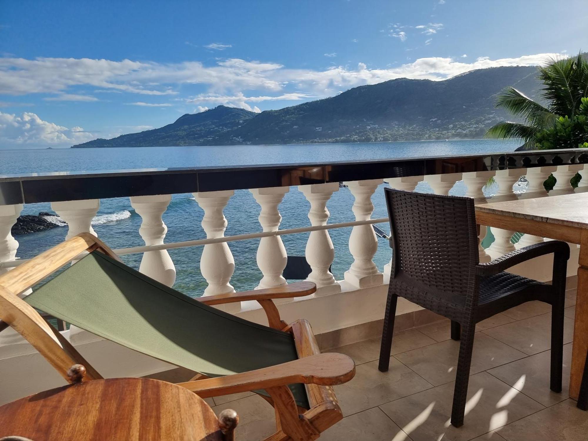 The Drake Seaside Apartment โบวาลง ภายนอก รูปภาพ