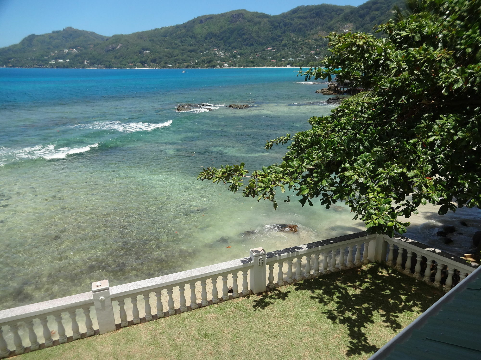 The Drake Seaside Apartment โบวาลง ภายนอก รูปภาพ